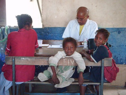 Comment devenir chef de mission humanitaire