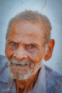 homme age madagascar